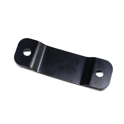 Clip per bracket Parti di stampaggio in metallo personalizzate Montaggio supporto di rivestimento nero