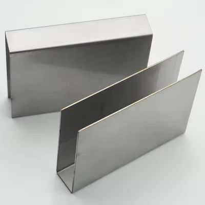 OEM Precisione personalizzata Precisione personalizzata Placca di alluminio in acciaio inossidabile Fabbricazione di ottone di rame di piegatura di timbro