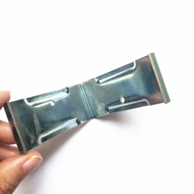 C058 Clip di scatola di legno compensato, acciaio al carbonio da 1,5 mm, rivestimento elettronico nero