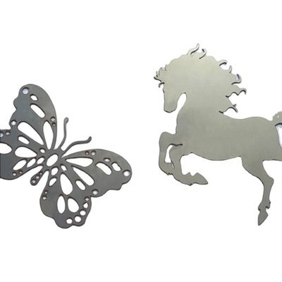Servizio personalizzato Servizio di taglio laser in acciaio inossidabile Servizio di saldatura del metallo Fabbricazione di parti di piegatura di lamiere di metallo