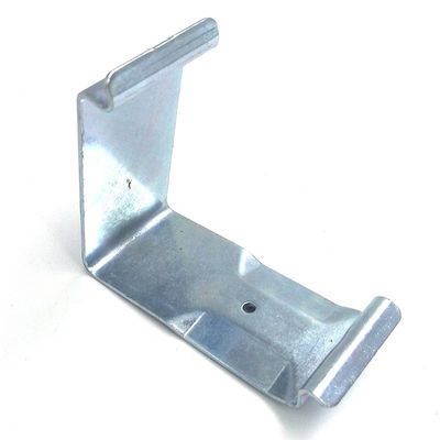 Clip per cassa C058 per pannelli da 8 mm - Larghezza 35 mm, acciaio grado 50 da 1,5 mm
