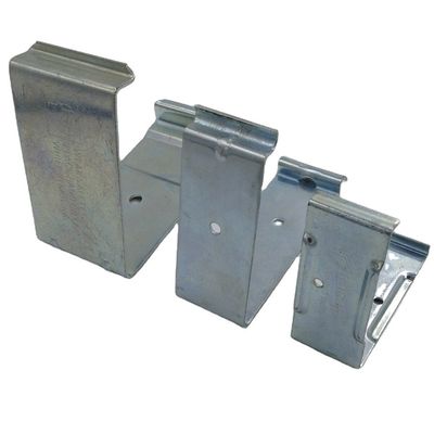 Stampaggio in lamiera di metallo fabbricazione su misura rivestimento elettronico nero zinco acciaio compensato riutilizzabile scatola di legno clip di scatola di metallo