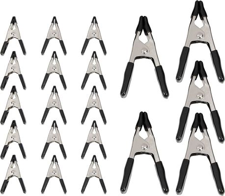 Clampe con maniglie in PVC per la lavorazione del legno